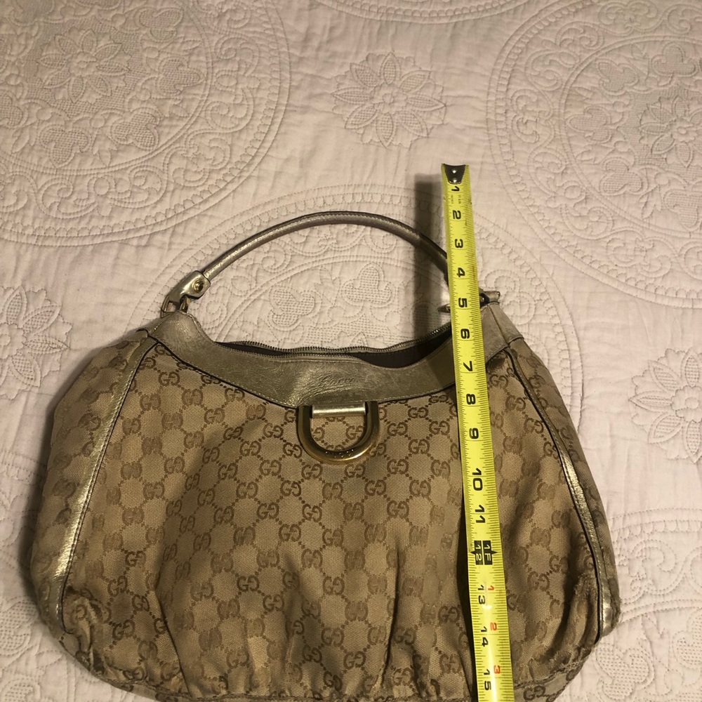 Gucci Beige and Gold Shoulder Bag - Picture 15 of 16